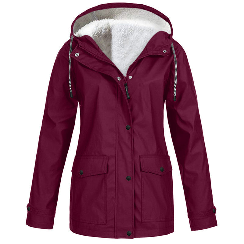 Windproof Jacket with Soft Fleece Lining and Hood – for All Weather Conditions