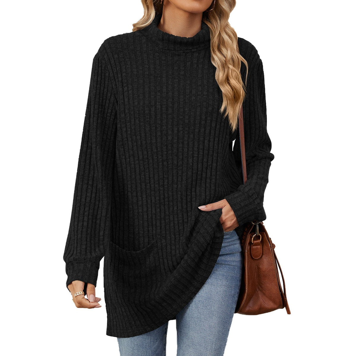 Loose-Fitting T-Shirt for Women with High Neck and Long Sleeves