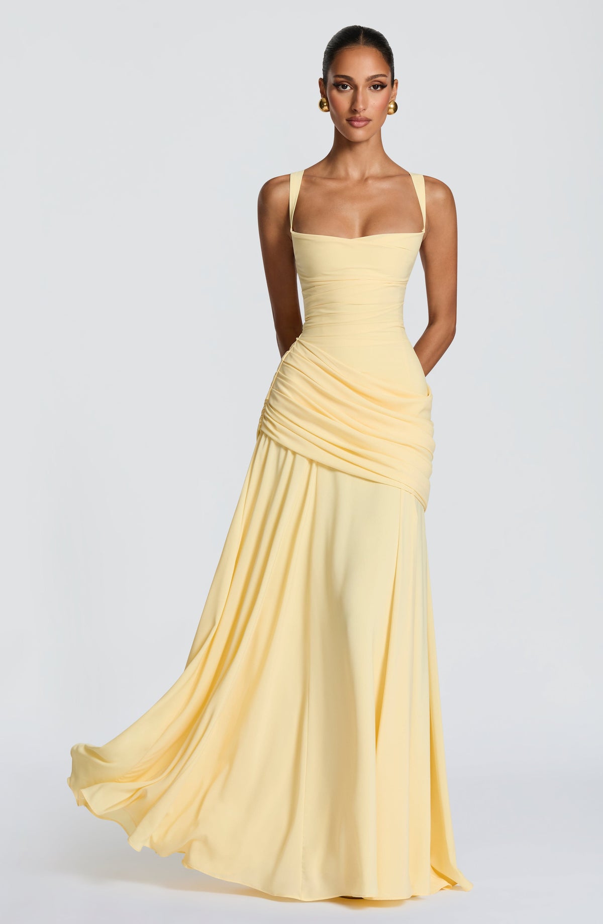 Elegant Maxi Dress With Draping