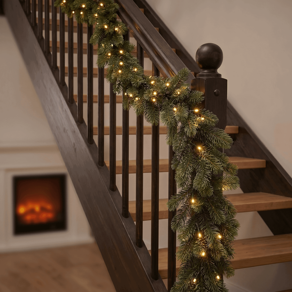 Winter Fir Garland with LED – Indoor/Outdoor 270 cm